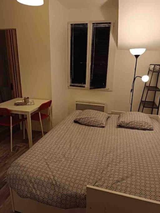 Ferienwohnung Studio Au Centre De Quimper 2Eme Et Exterior foto